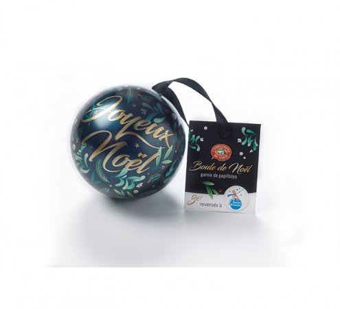 Des boules de no&euml;l garnies de r&ecirc;ves
