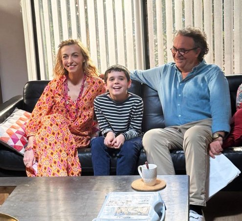 Alexi rencontre les acteurs de la s&eacute;rie Sc&egrave;nes de m&eacute;nages