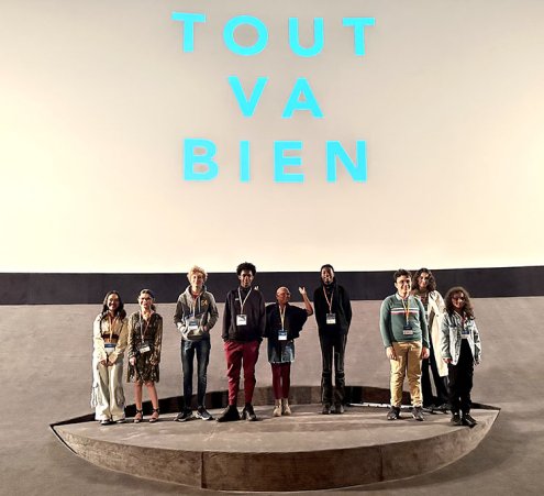 Les figurants de la s&eacute;rie &quot;Tout Va Bien&quot; 
