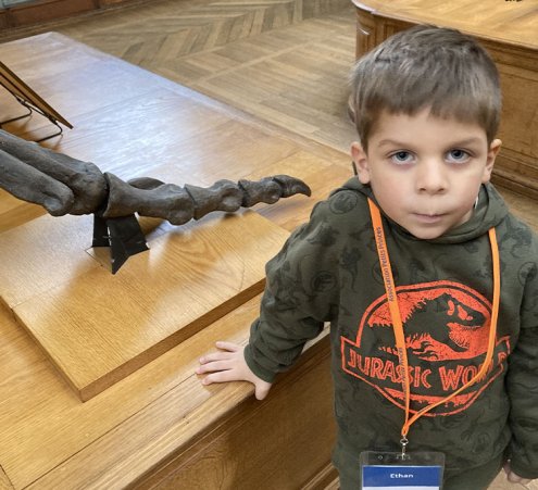 Ethan r&ecirc;ve de pal&eacute;ontologie 