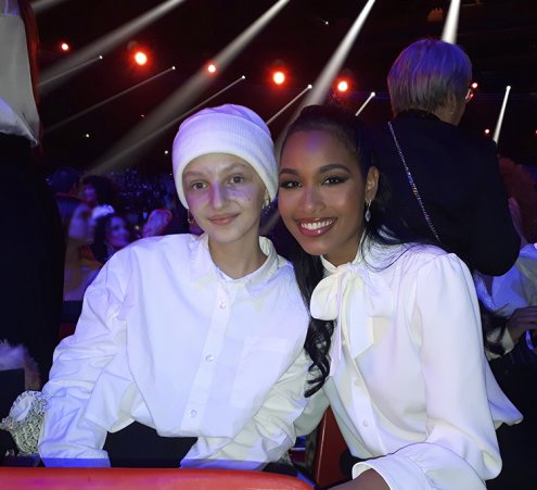 Na&euml;lle assiste &agrave; l&#039;&eacute;lection de Miss France 2024