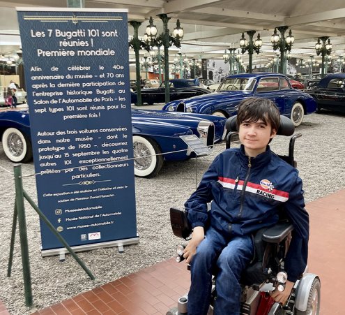 Thibault visite l&#039;usine Bugatti 