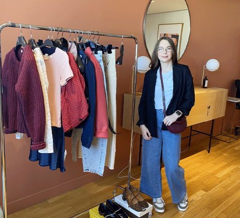 Lucie reprend confiance en elle gr&acirc;ce &agrave; un relooking magique