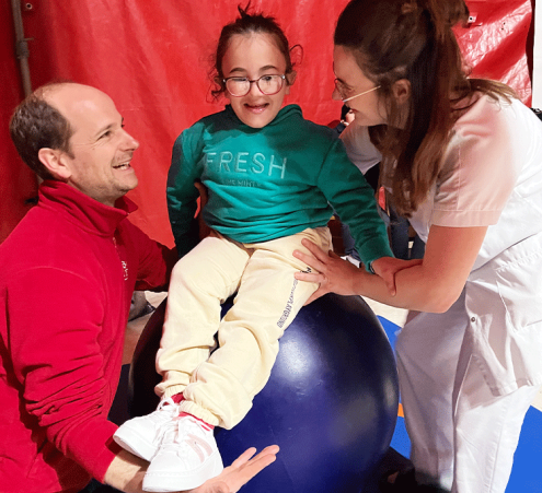 Une semaine de cirque magique pour 70 enfants hospitalis&eacute;s