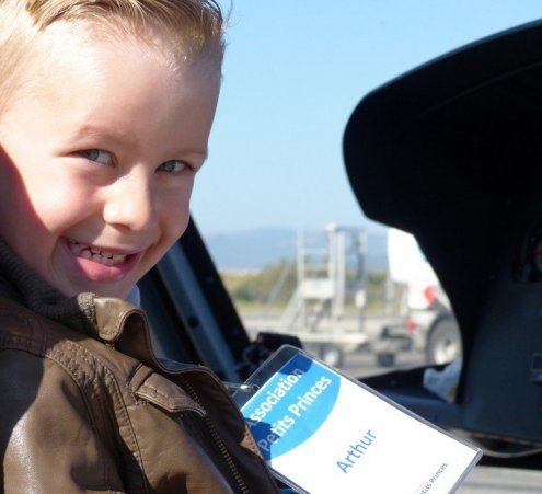 Arthur, 4 ans, a vol&eacute; en h&eacute;licopt&egrave;re