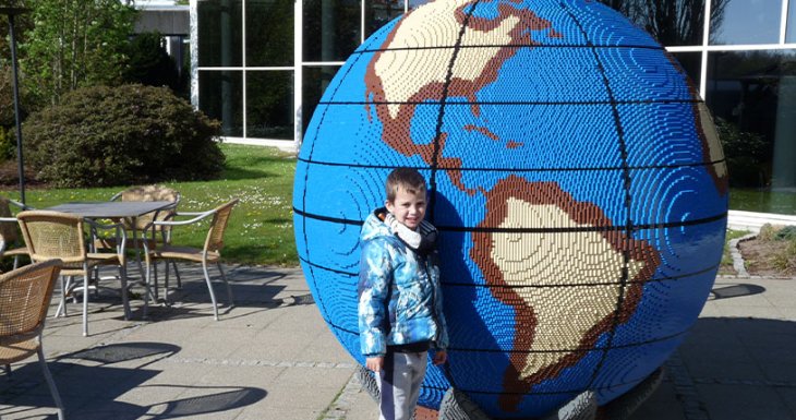 Ethan d&eacute;couvre LEGOLAND 