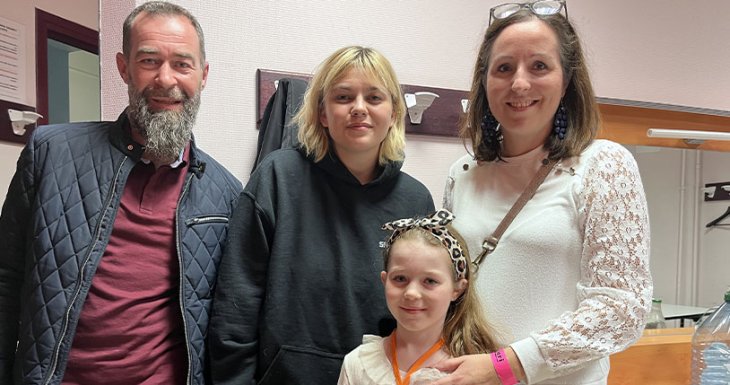 3 princesses rencontrent Louane 