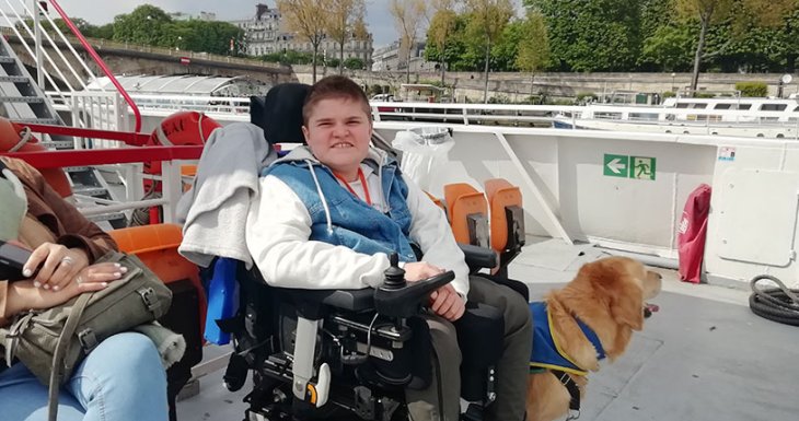 Noa visite Paris 