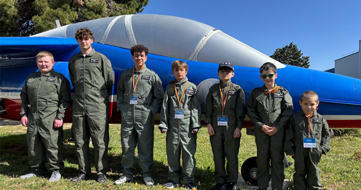Une journ&eacute;e avec la Patrouille de France