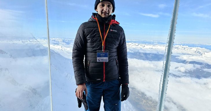 Roman d&eacute;couvre le Mont Blanc