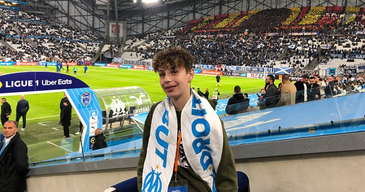 Mathis assiste à un match de l'OM | Association Petits Princes