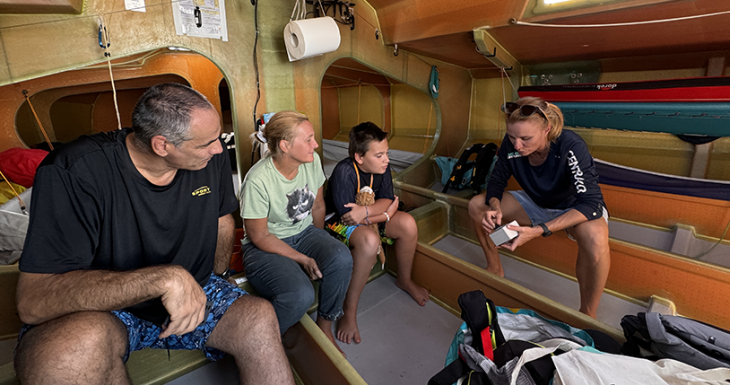Thomas r&eacute;alise son r&ecirc;ve marin &agrave; bord du CENTRAKOR