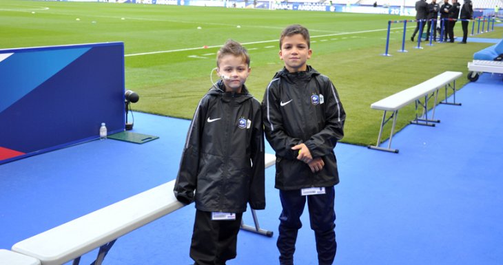 Deux matchs, trois Escort Kids, trois r&ecirc;ves.