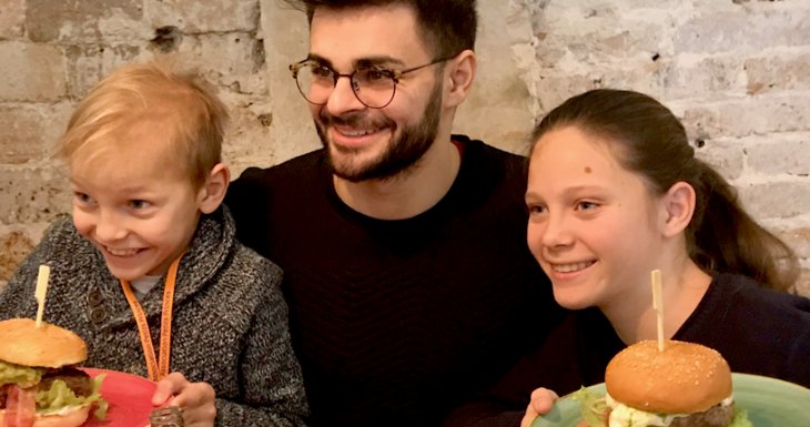 Manger un burger avec Charles Gilles-Compagnon