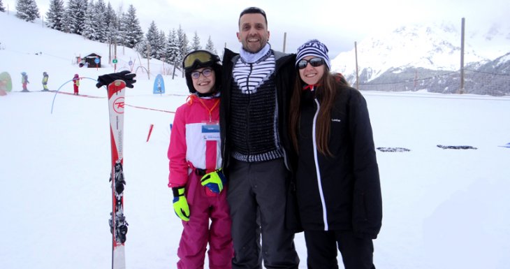 Skier et d&eacute;couvrir la montagne