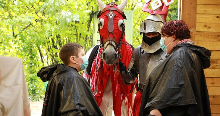 &Agrave; la rencontre des chevaliers du Puy du Fou