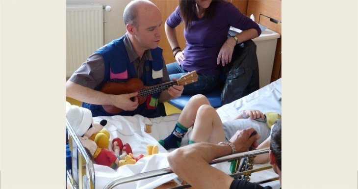 De juin 2014 &agrave; juin 2015 : partage musical en chirurgie p&eacute;diatrique