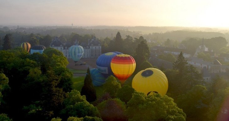 Vol en montgolfi&egrave;re et vie de ch&acirc;teau !