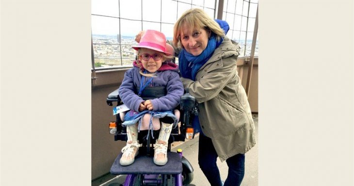 Evelyne, 68 ans, b&eacute;n&eacute;vole depuis 5 ans