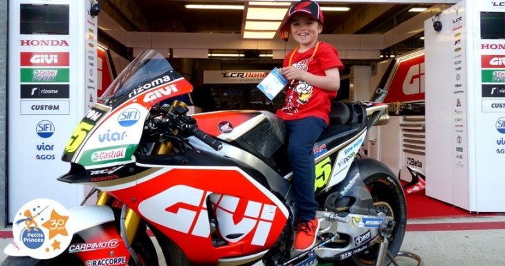 Un Grand Prix de moto &agrave; plein r&eacute;gime
