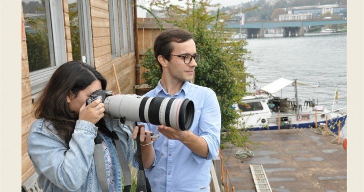 Trois apprenties photographes &agrave; Paris