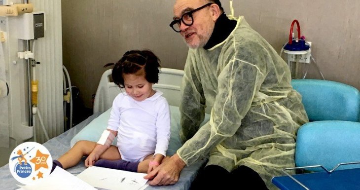 Une &oelig;uvre collective entre Christian Lacroix et des enfants de l&rsquo;h&ocirc;pital Trousseau