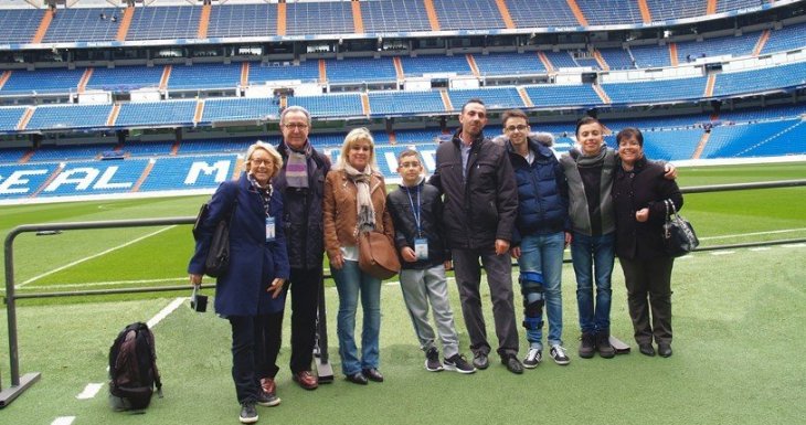 3 supporters au stade !
