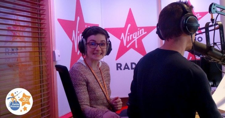 Rires toniques dans les studios de Virgin